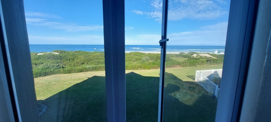 3 Bedroom Property for Sale in Aston Bay Eastern Cape